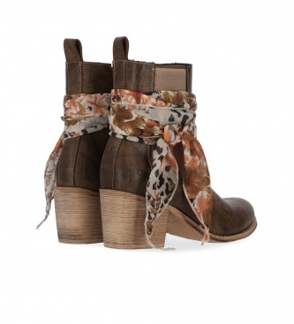 Chika10 Lily 22 Taupe Ankle Boots