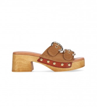 Chika10 Akasha 03 sandali rjave barve -Višina pete 6 cm