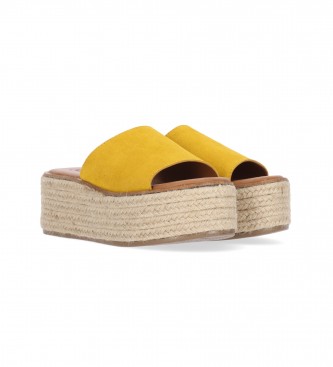 Chika10 Sandały Bonna 17 żółte -Wysokość platformy 6cm
