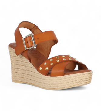 Chika10 Usnjene sandale Casares 01 brown