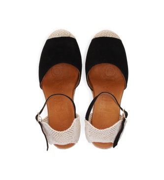 Chika10 Leather sandals CIBELES 06 Black