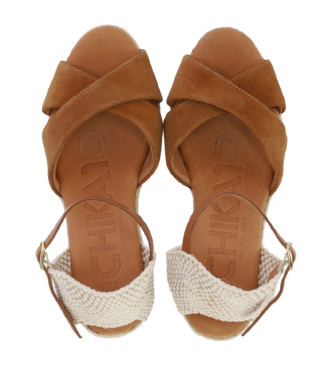 Chika10 Espadrille style leather sandal Cibeles 12 Nogal