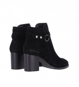 Chika10 Botines de Piel Espuela 04 negro