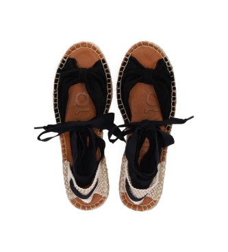 Chika10 Fortuna 02 Black leather sandals