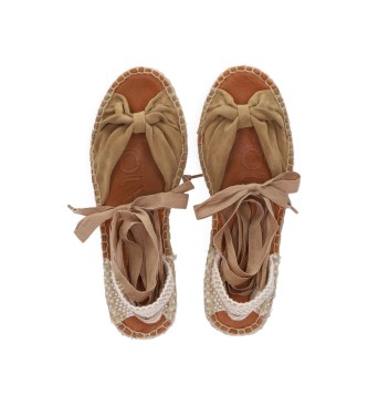 Chika10 Fortuna 02 Taupe leather sandals