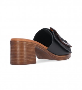Chika10 Gotica 09 usnjeni sandali črne barve -Višina pete 5,5 cm