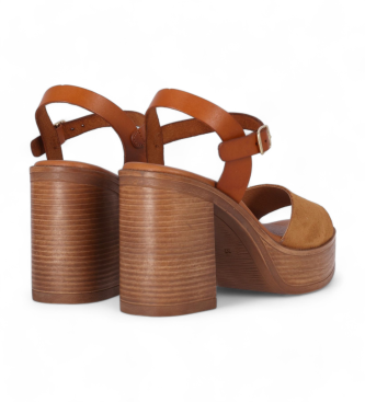 Chika10 Gotica Leather Sandals Up 04 brown