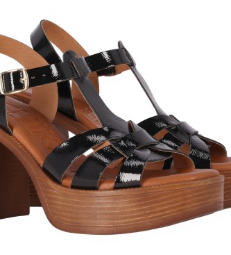 Chika10 Gotica Leather Sandals Up 06 black