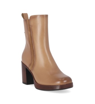 Chika10 Kate 01 Bottines en cuir taupe