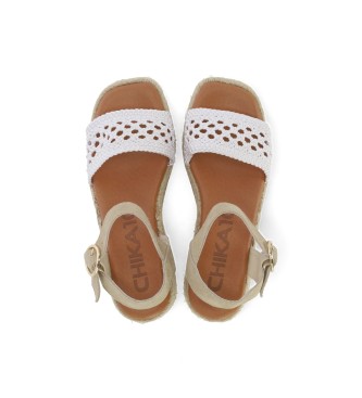 Chika10 Leren sandalen New Bonita 05 beige -hoge sleehak 6cm