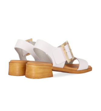 Chika10 Polea 01 leather sandals white