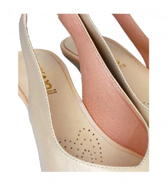 Chika10 Adelis 01 beige leather shoes