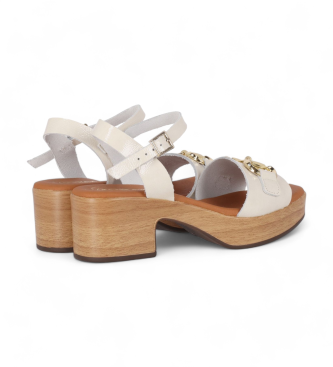Chika10 Leather Sandals St Gersei 5383 off-white