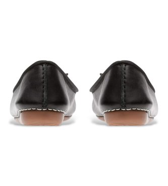 Clarks Ballerine in pelle nera con effetto ghiaccio e lentiggini