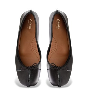 Clarks Ballerine in pelle nera con effetto ghiaccio e lentiggini