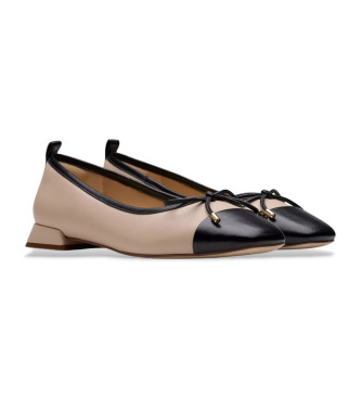 Clarks Ubree15 Poppy beige leather ballerina pumps