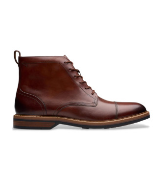 Clarks Aldwin Cap Leather Ankle Boots brown