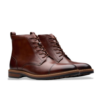 Clarks Aldwin Cap Leather Ankle Boots brown
