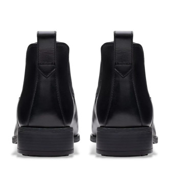 Clarks Havisham leather ankle boots black