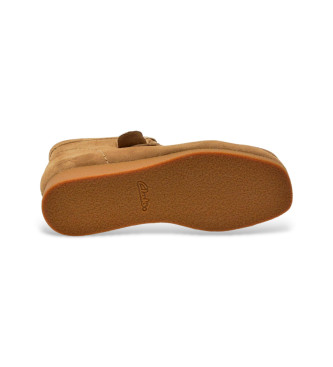 Clarks Stivaletti in pelle marrone Wallabeeevobt