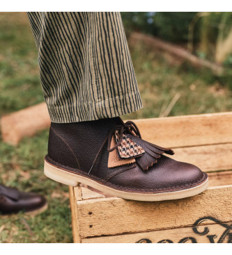 Clarks Brązowe skórzane buty do kostki Desert Boot