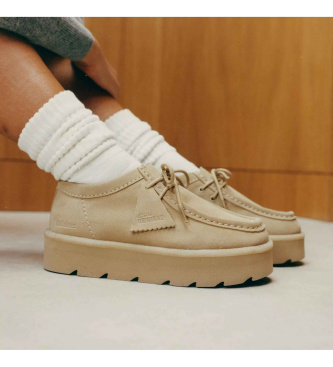 Clarks Beige Saltway Border Loafers i mocka