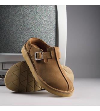 Clarks Jasnobrązowe skórzane chodaki Solsbury