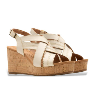 Clarks Sabina Sling Ledersandalen wei