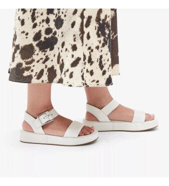 Clarks Leather Sandals Alda white