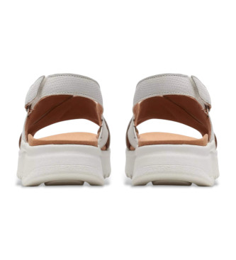 Clarks DashLite Wish leather sandals white