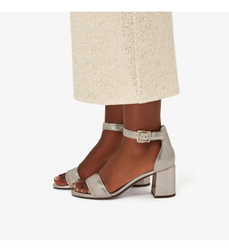 Clarks Ezoria Mae goldene Ledersandalen