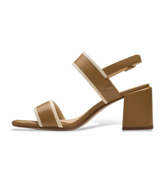 Clarks Ezoria Sling sandaler i taupe lder