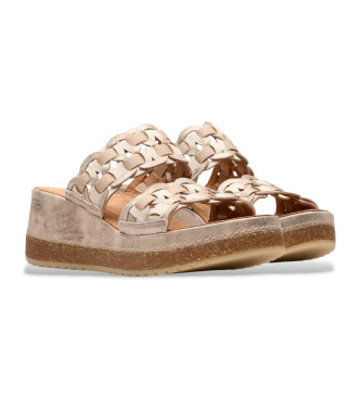 Clarks Kassanda Mule gold leather sandals