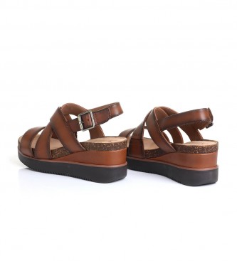 Clarks Sandalias de piel Lizby Cross marrón - Altura cuña 6cm - - Tienda  Esdemarca moda, calzado y complementos - zapatos de marca y zapatillas de  marca