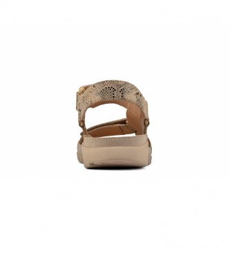 Clarks Tri Sporty beige leather sandals