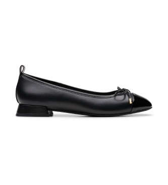 Clarks Ballerine in pelle nera Ubree15 Poppy