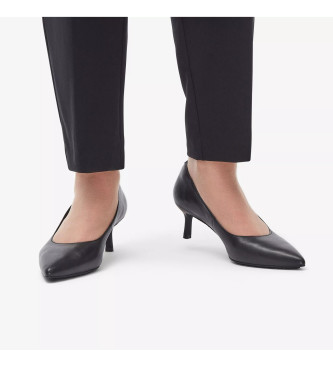 Clarks Adela Court chaussures en cuir noir