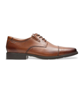 Clarks Tilden Cap brown leather shoes