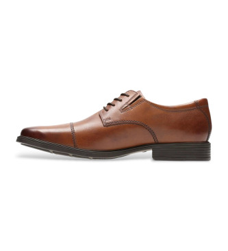 Clarks Tilden Cap brown leather shoes