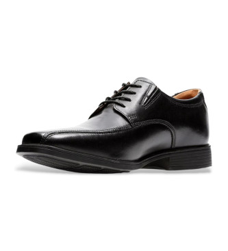 Clarks Tilden Walk sapatos de couro preto