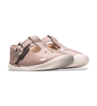 Clarks Roamer Star T pink shoes