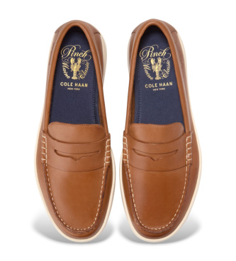 Cole Haan Brązowe skórzane mokasyny Pinch Long Weekender