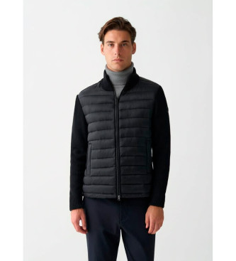 Colmar Jakke med sorte, strikkede rmer