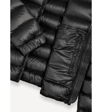 Colmar Gl�nzende schwarze Kapuzenjacke mit schwarzer Kapuze