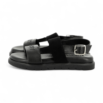 DKNY Sandlias de couro preto com relevo