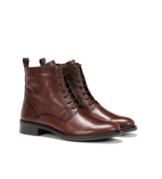 Dorking by Fluchos Harvard Brown leather ankle boots