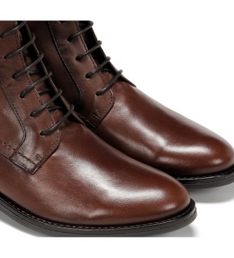 Dorking by Fluchos Harvard Leather Ankle Boots Brown