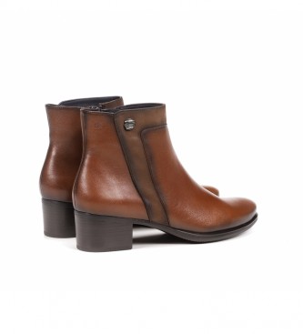 Dorking by Fluchos Alegria leather ankle boots D8587 brown