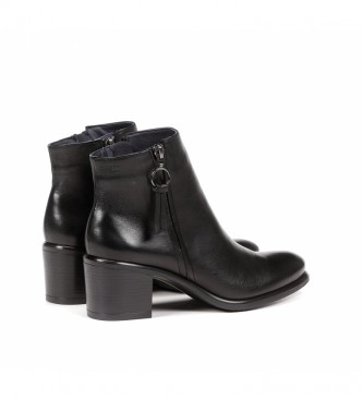 Dorking by Fluchos Leather ankle boots Lexi Black -Heel height 6cm