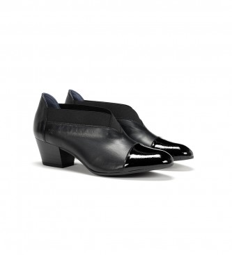 Dorking by Fluchos Skórzane buty Dora D8880 czarne - obcas 5 cm
